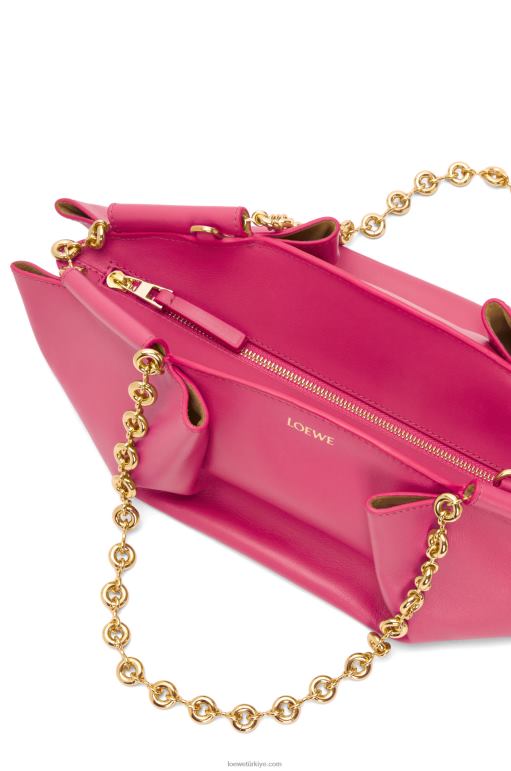 Loewe zincirli parlak napa dana derisinden küçük paseo çanta 02600420 kadınlar eflatun