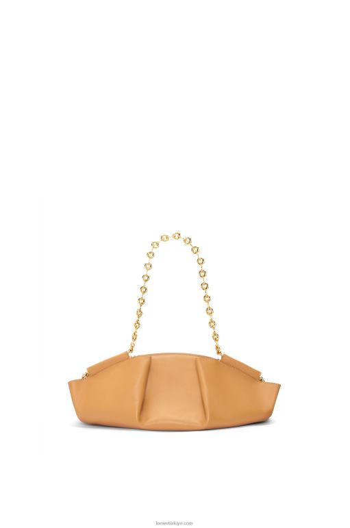 Loewe zincirli parlak napa dana derisinden küçük paseo çanta 02600421 kadınlar sıcak çöl