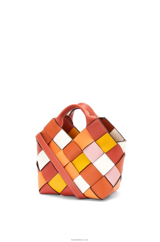 Loewe dana derisinden küçük fazlalık deri dokuma sepet çanta 02600102 kadınlar turuncu