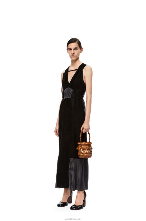 Loewe dana derisinden küçük püsküllü kova çantası 02600177 kadınlar bronzlaşmak
