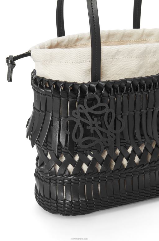 Loewe dana derisinden püsküllü kare sepet çanta 0260091 kadınlar siyah