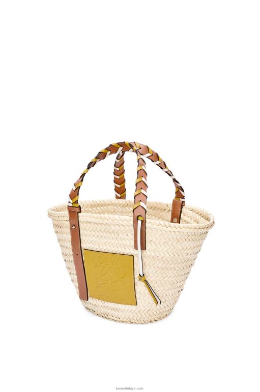 Loewe dana derisinden örgü saplı, palmiye yaprağından sepet çanta 026006 kadınlar koyu sarı/ten rengi