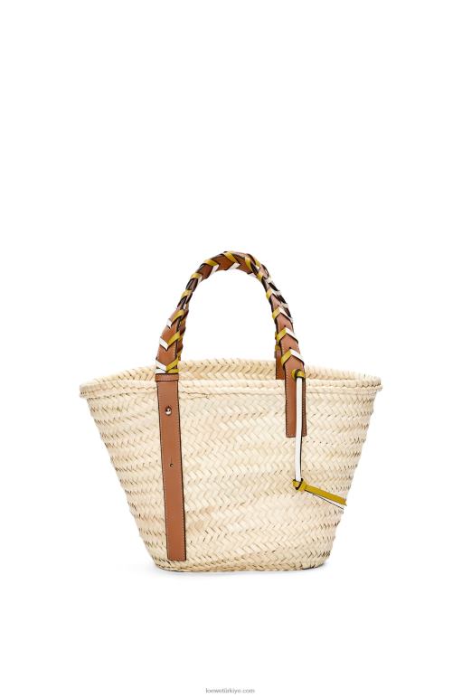 Loewe dana derisinden örgü saplı, palmiye yaprağından sepet çanta 026006 kadınlar koyu sarı/ten rengi