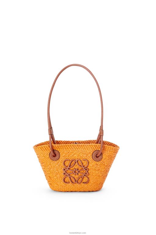 Loewe iraca palmiye ve dana derisinden mini anagram sepet çantası 0260097 kadınlar turuncu/ten rengi
