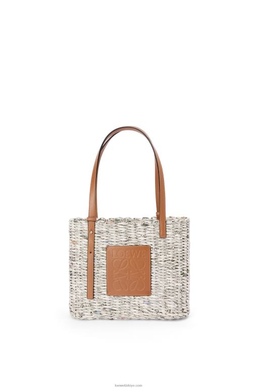 Loewe kağıt ve dana derisinden küçük gazete kare sepet çanta 02600101 kadınlar ten rengi/çok renkli