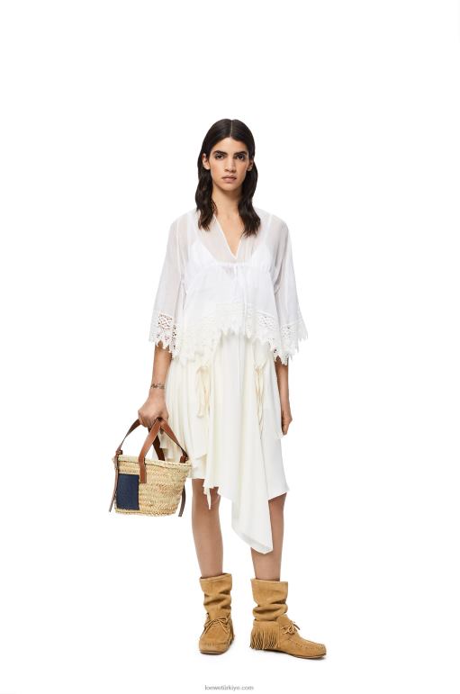 Loewe palmiye yaprağı ve dana derisinden küçük sepet çanta 0260081 kadınlar doğal/okyanus