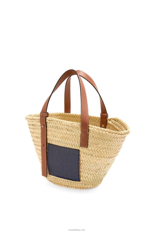 Loewe palmiye yaprağı ve dana derisinden sepet çanta 0260082 kadınlar doğal/okyanus