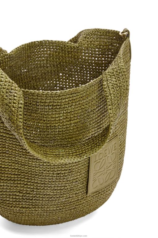 Loewe rafya ve dana derisinden mini yırtmaçlı çanta 026009 kadınlar zeytin