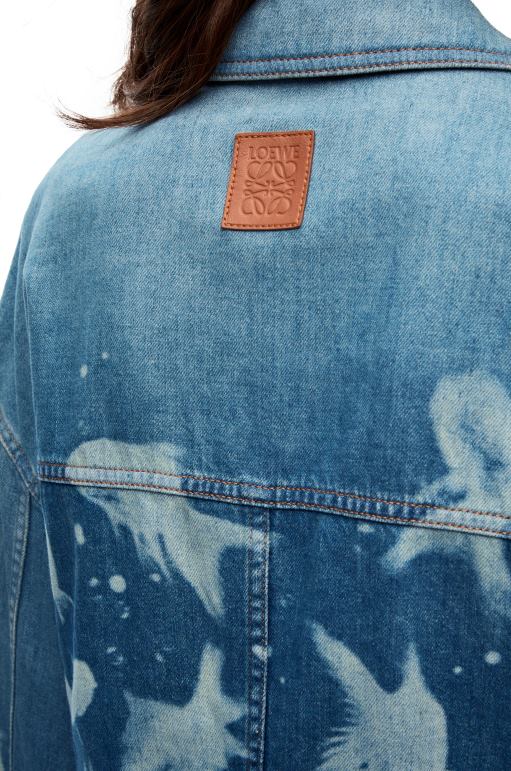 Loewe balık kesim denim ceket 026001169 kadınlar açık mavi/beyaz