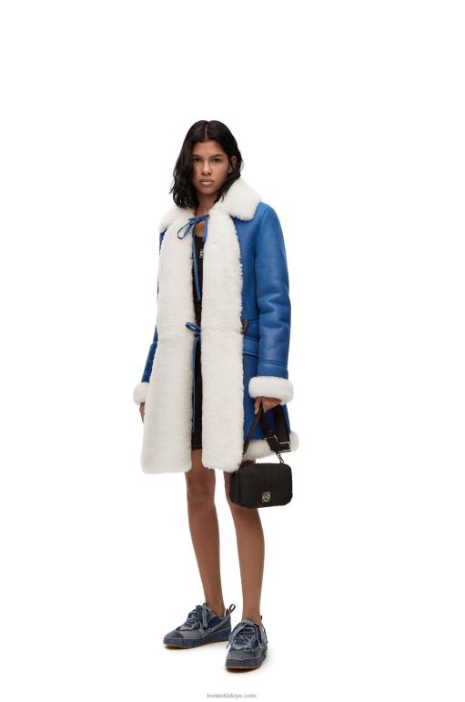 Loewe kürk manto 026001119 kadınlar Beyaz mavi