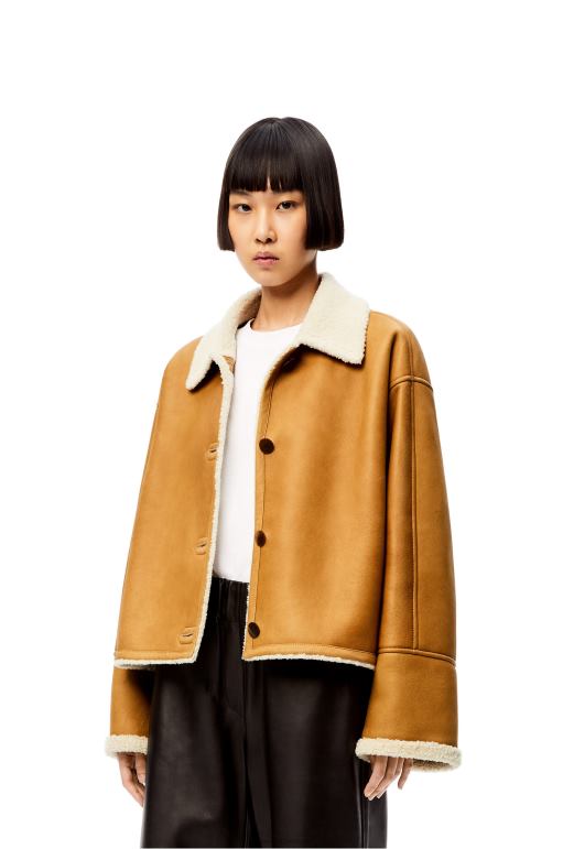 Loewe kürklü kısa ceket 026001148 kadınlar beyaz/deve