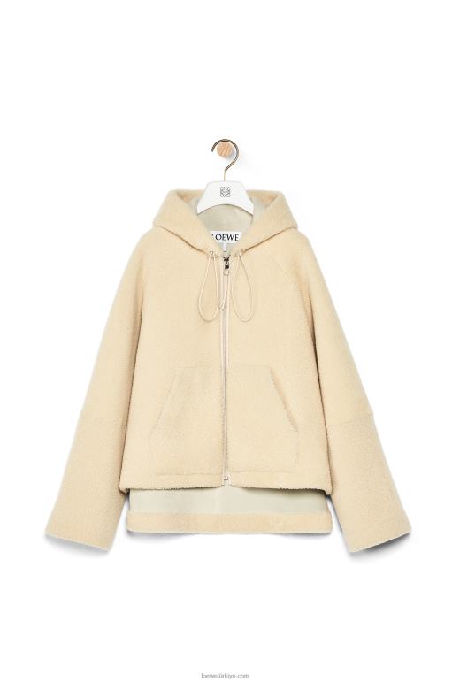 Loewe kürklü kapüşonlu fermuarlı ceket 026001142 kadınlar krem/mavi/mor