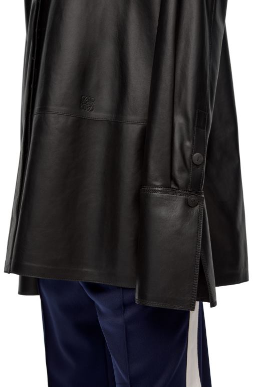Loewe Nappa kuzu derisinden yeniden yapılandırılmış gömlek 02600887 kadınlar siyah