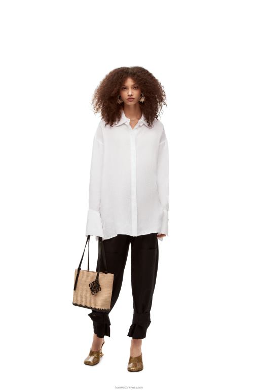 Loewe yeniden yapılandırılmış keten gömlek 02600866 kadınlar beyaz