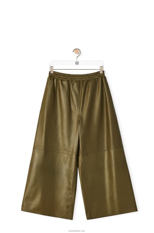 Loewe Nappa kuzu derisinden kısa pantolon 026001140 kadınlar koyu haki yeşil