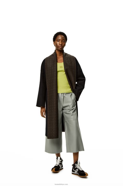 Loewe Nappa kuzu derisinden kısa pantolon 026001143 kadınlar gri