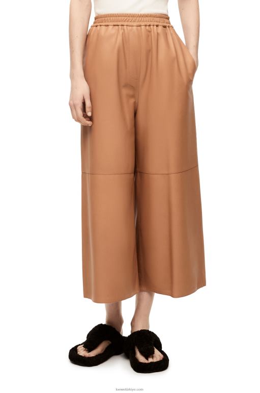 Loewe Nappa kuzu derisinden kısa pantolon 026001144 kadınlar şekerleme