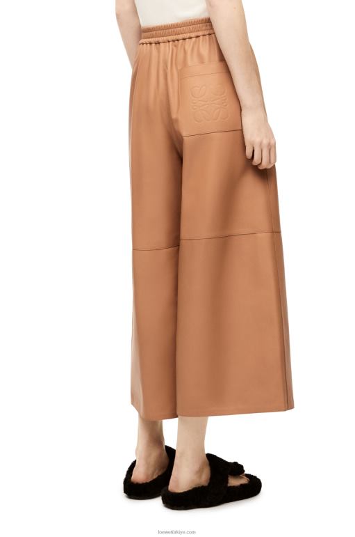 Loewe Nappa kuzu derisinden kısa pantolon 026001144 kadınlar şekerleme
