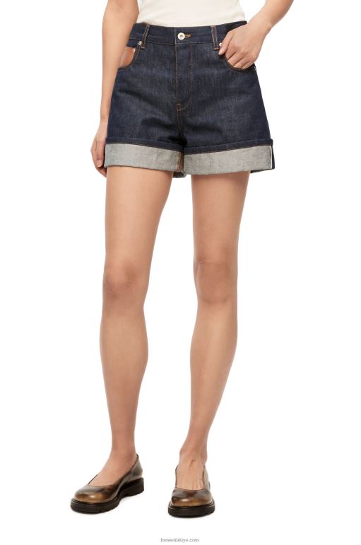 Loewe denimden kıvrık şortlar 026001165 kadınlar ham kot