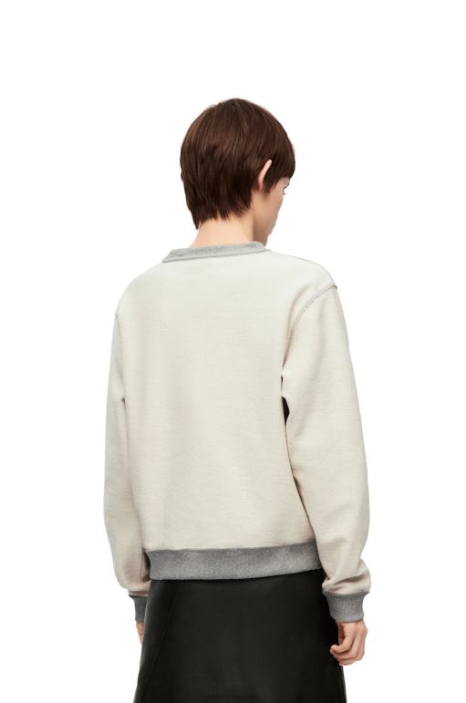 Loewe anagram pamuklu normal kesim sweatshirt 02600825 kadınlar Gri karışım