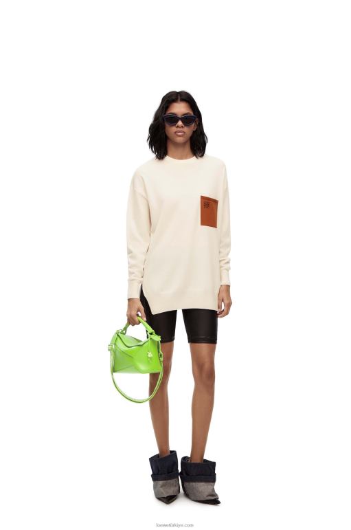 Loewe anagram cepli yün kazak 026001017 kadınlar ekru/kahverengi